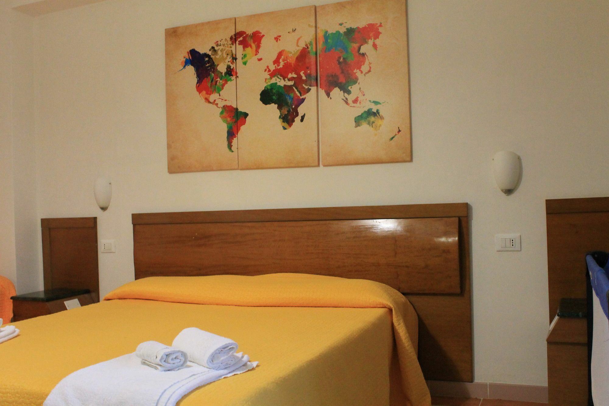 B&B Palazzo Manfredi Vieste, Fronte Mare Con Parcheggio Экстерьер фото