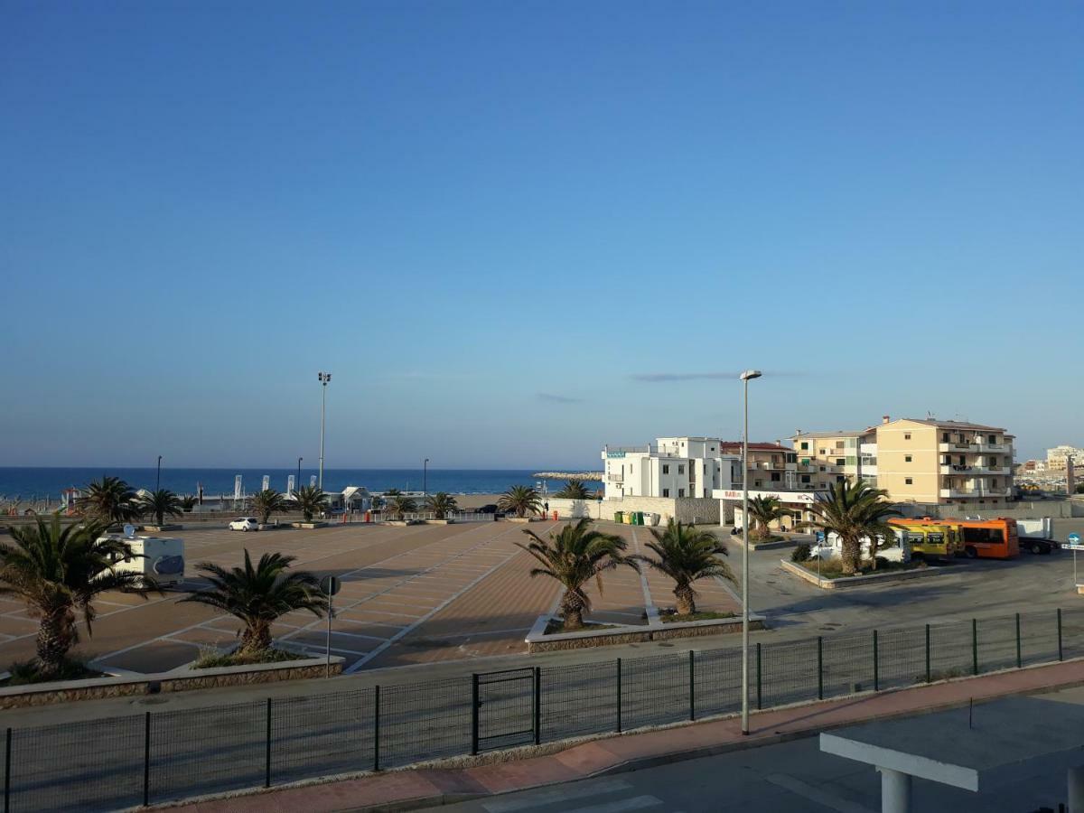 B&B Palazzo Manfredi Vieste, Fronte Mare Con Parcheggio Экстерьер фото