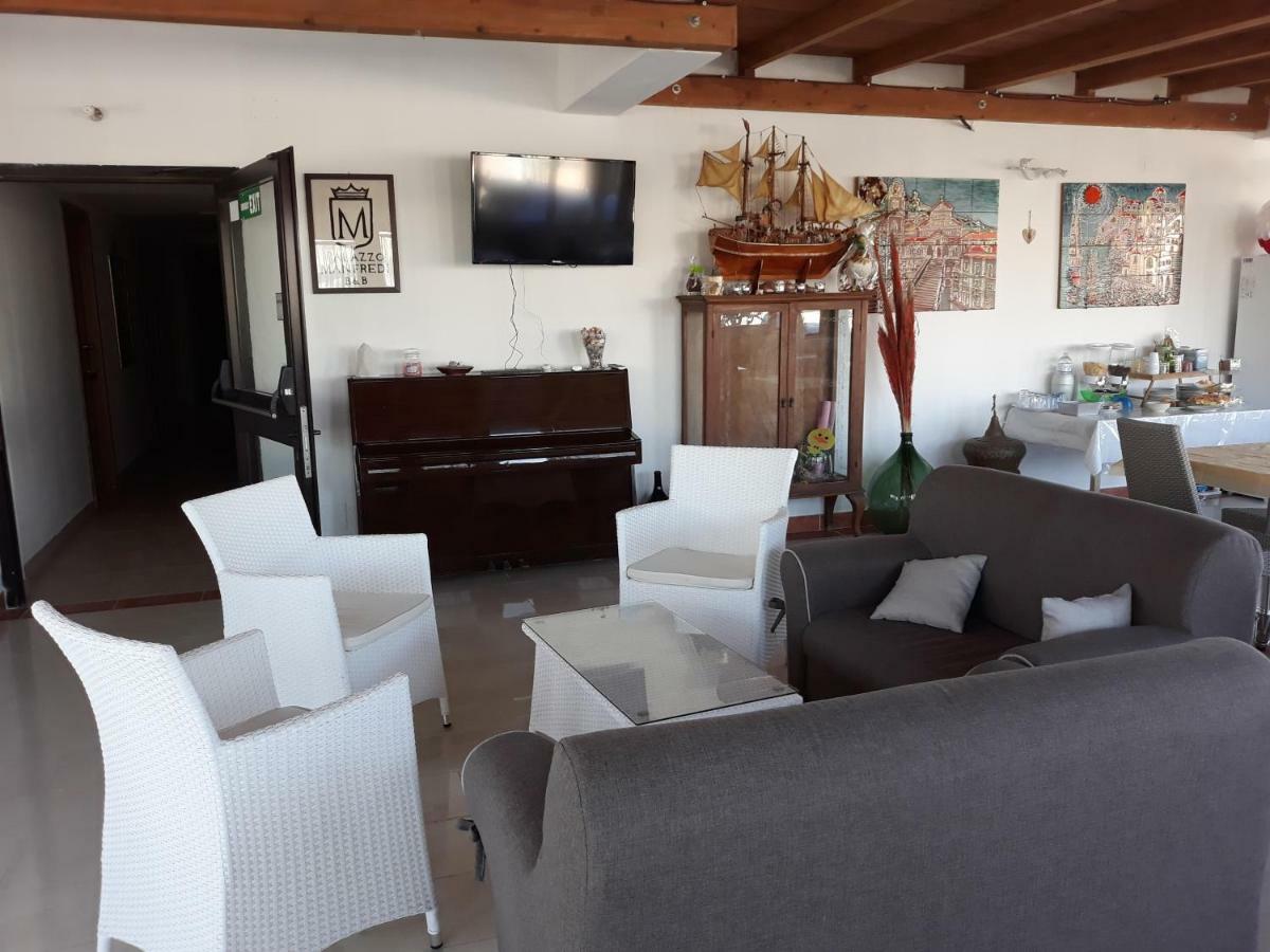 B&B Palazzo Manfredi Vieste, Fronte Mare Con Parcheggio Экстерьер фото